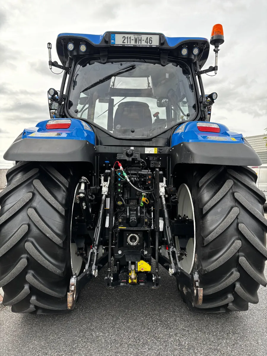 New Holland T6.155 Electro Command-2759hrs - Image 4