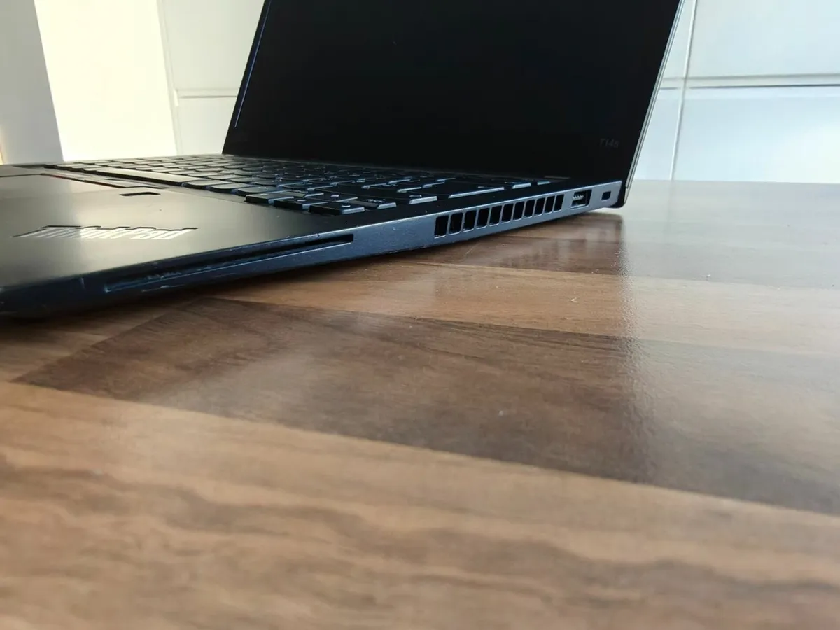 Lenovo Thinkpad T14s  | i7 | 16GB | 256GB | - Image 4