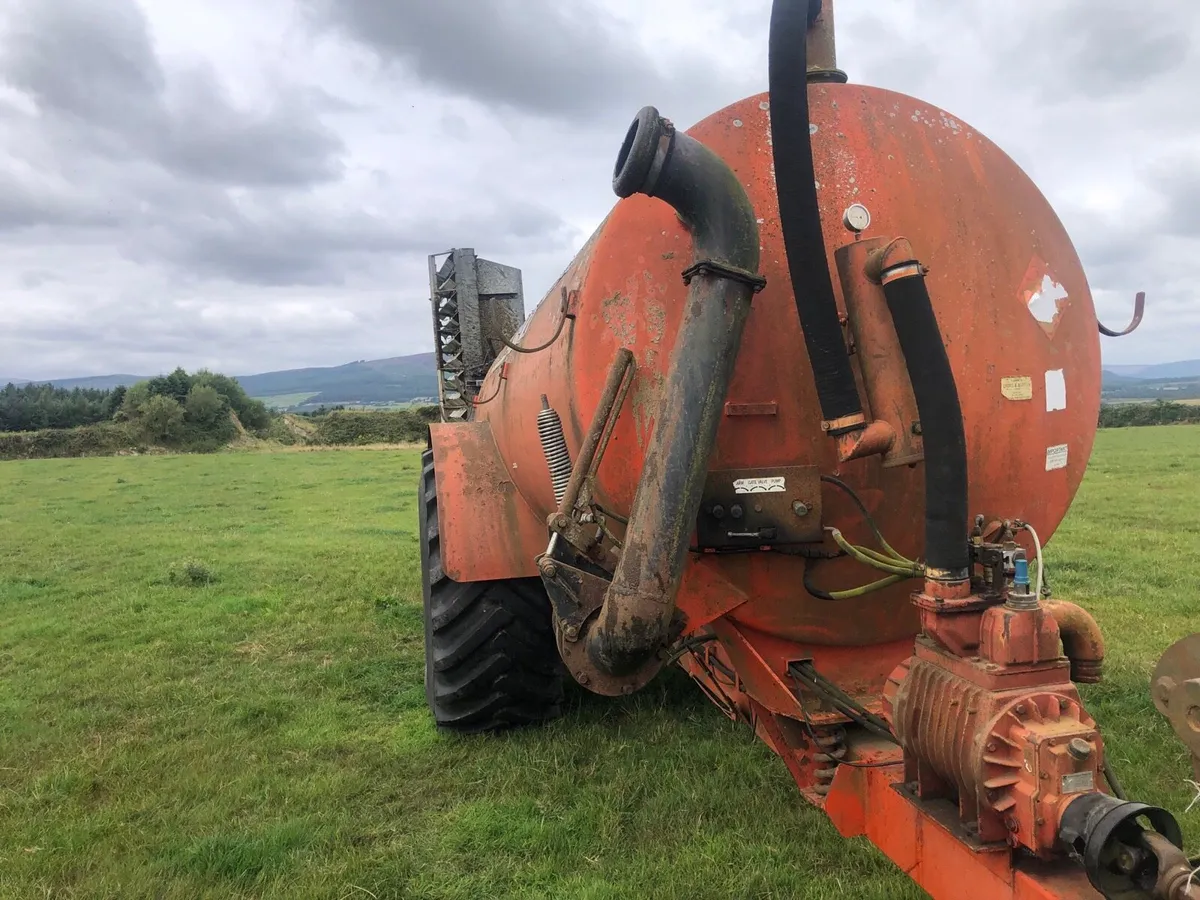 Slurry tanker - Image 4