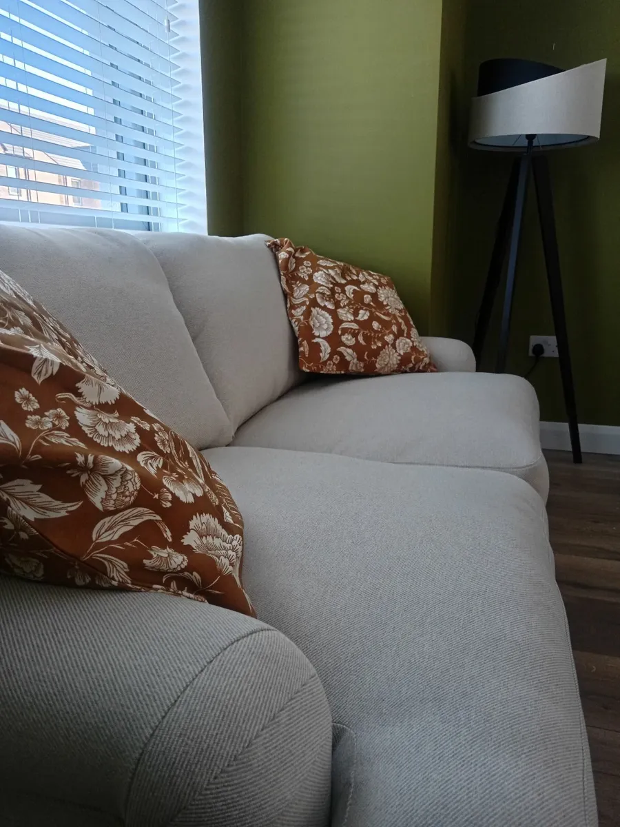 Sofa (new) - Image 2
