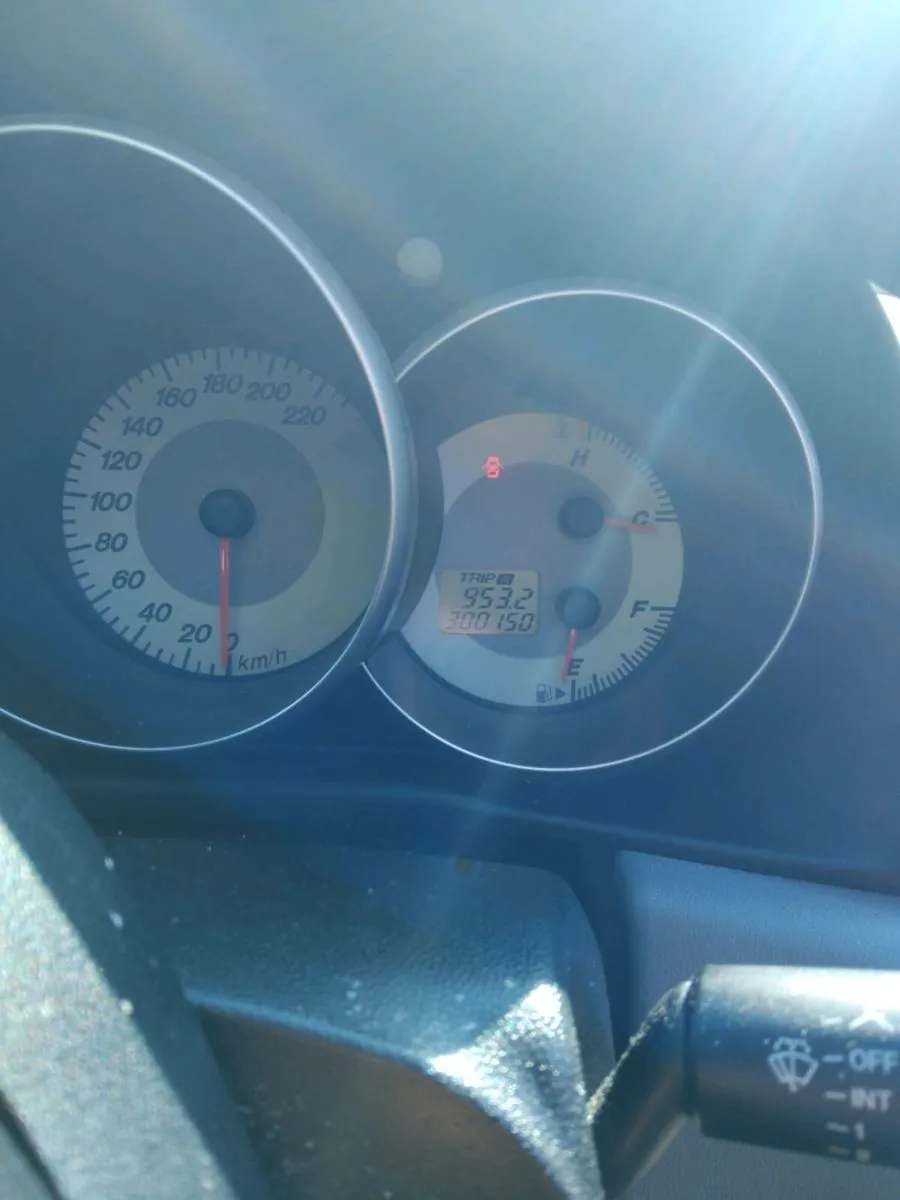 Car - Image 3