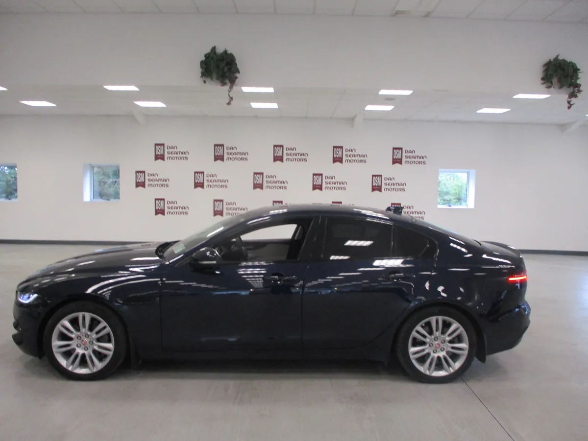 Jaguar XE S AUTO 2024 - Image 1