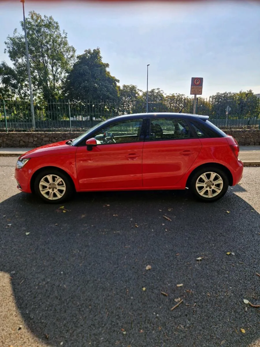 132 AUDI A1 SPORTBACK AUTOMATIC - Image 4