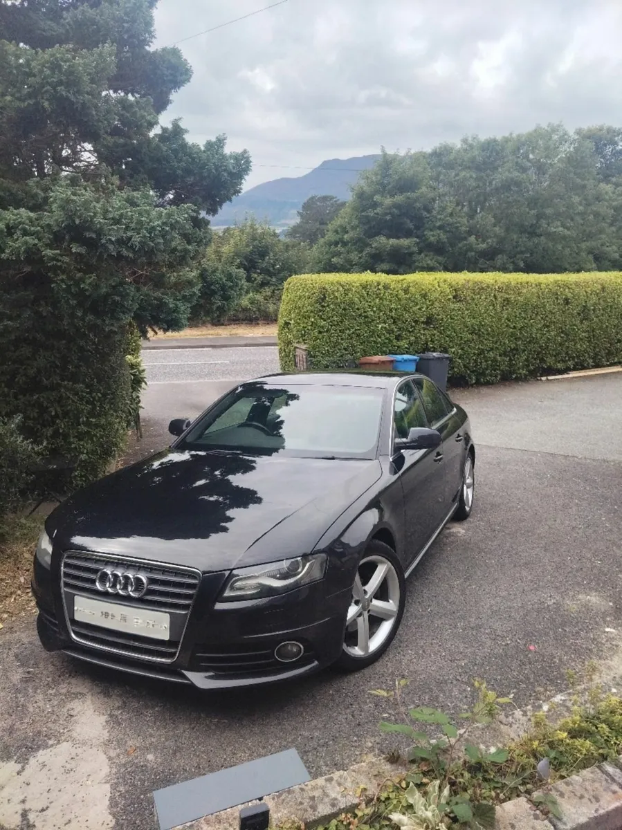 Audi A4 2009 - Image 1