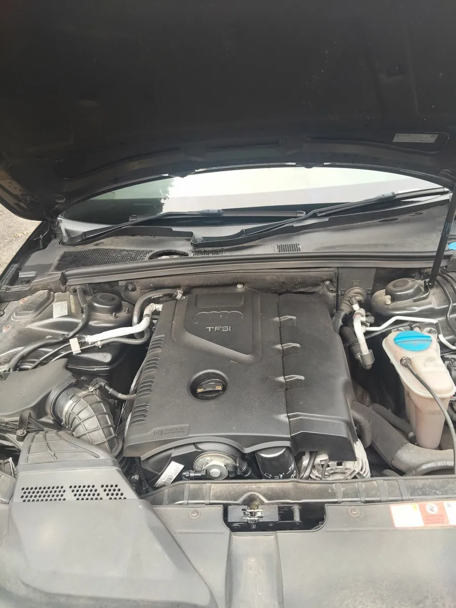 Audi A4 2009 - Image 2