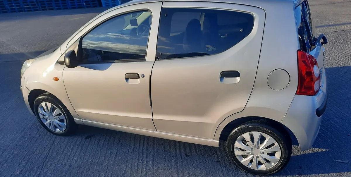 Nissan Pixo 2011 - Image 4