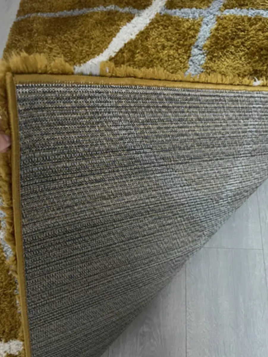 Soft rug - Image 2