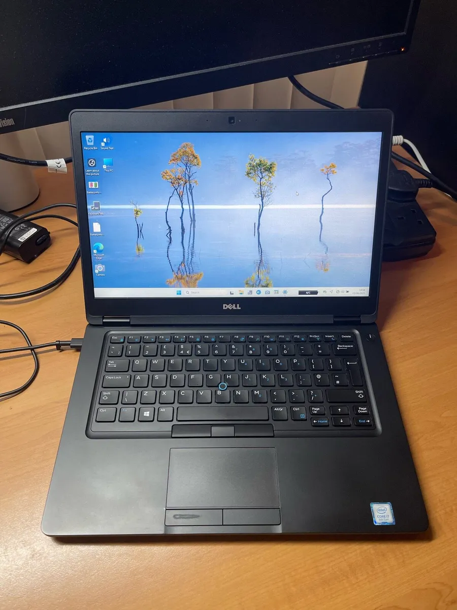 Dell i7 pro 32gb ram 512ssd win 11 pro - Image 1