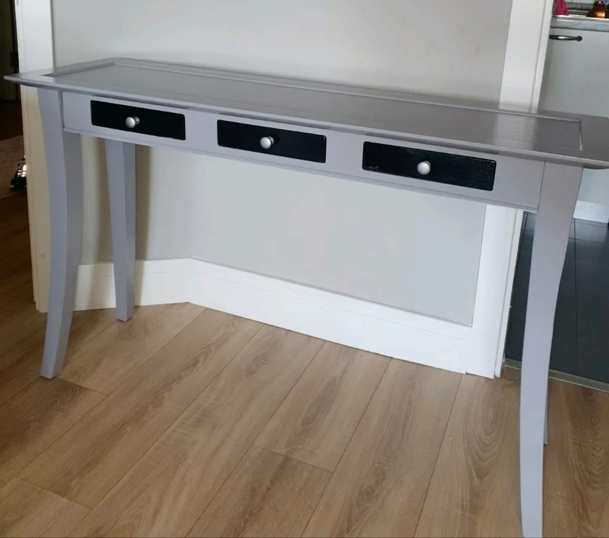 Hallway Table - Image 2