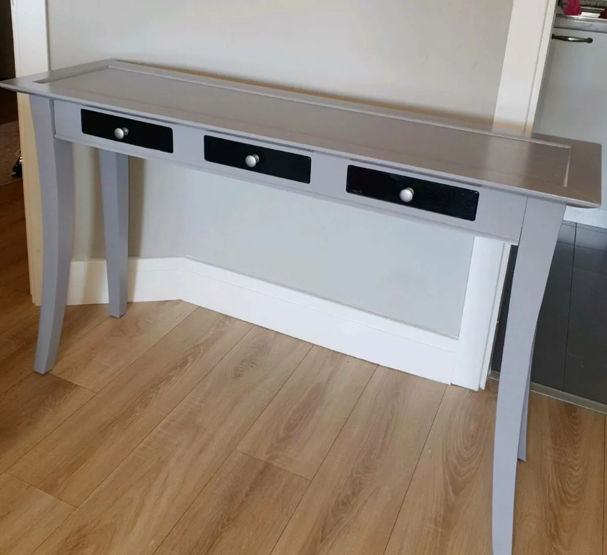 Hallway Table - Image 4