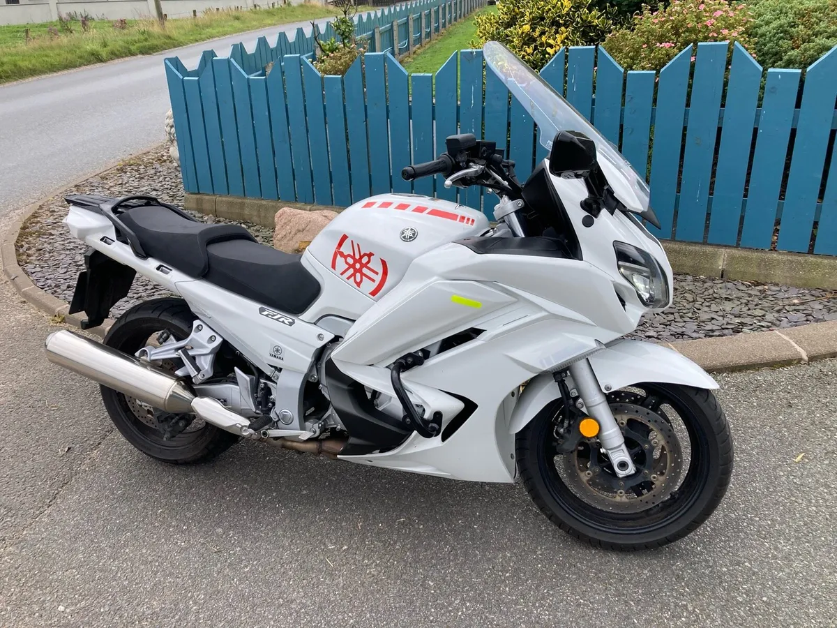 2018 Yamaha fjr 1300 - Image 1