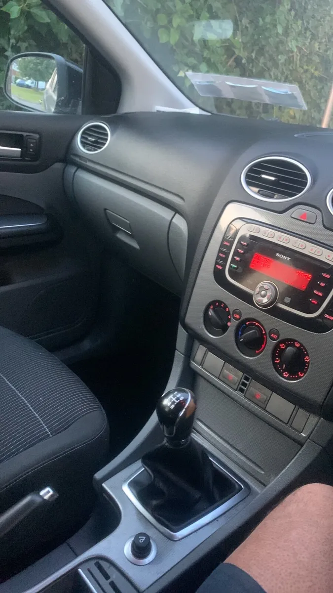 Ford Focus 2009 - Image 1