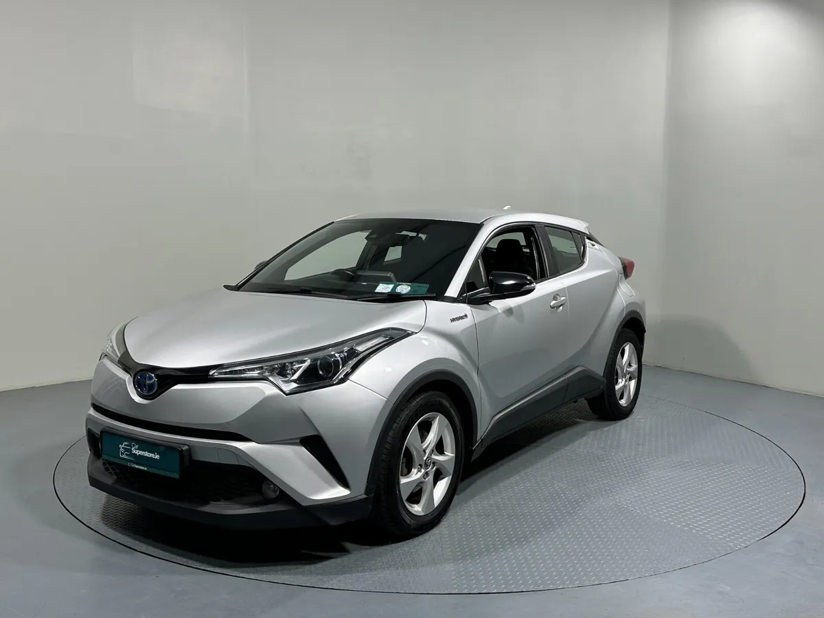 Toyota C-HR Hybrid Luna 4DR Auto 181 (2018) - Image 3