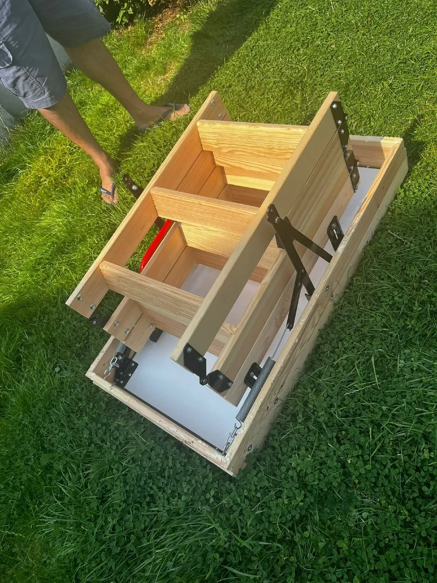 Wooden attic ladder - Image 1