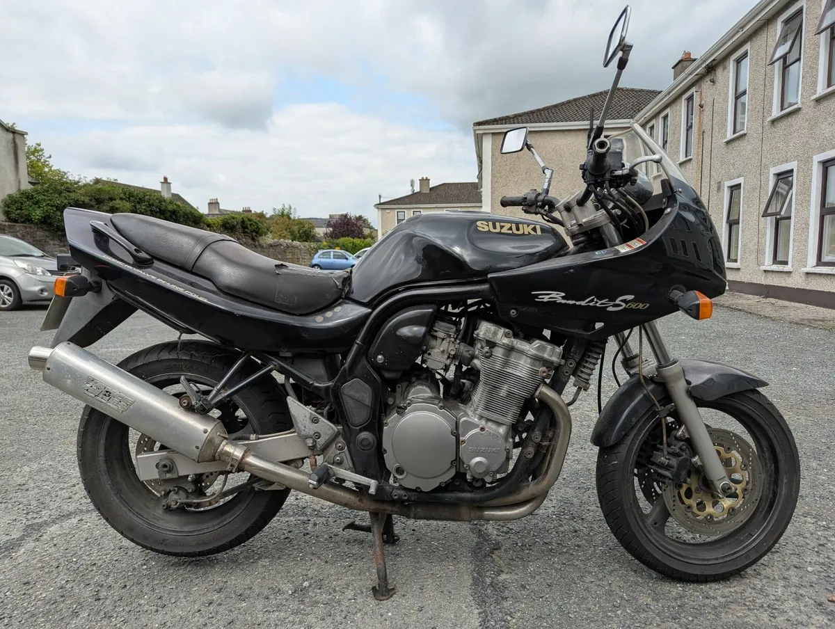 Suzuki Bandit GSF600S 1997 - Image 1