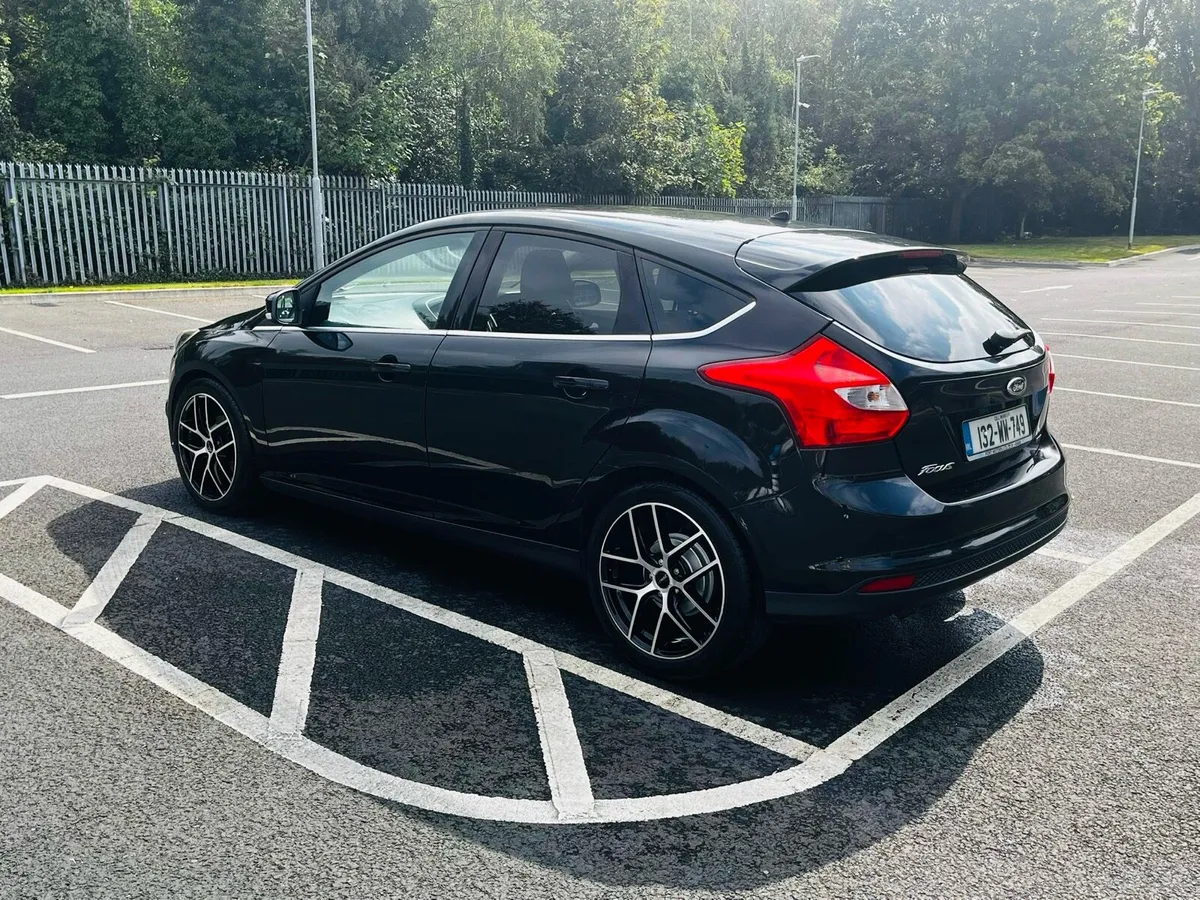 2013 Ford Focus Zetec NCT 01/26 - Image 2