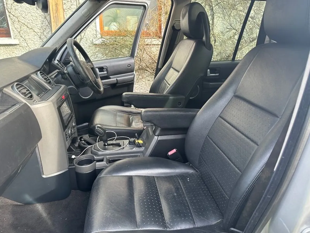 2005 Land Rover Discovery - Image 3