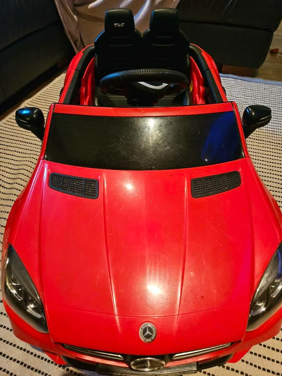 Toddler electric car / wood climbing frame - Image 3