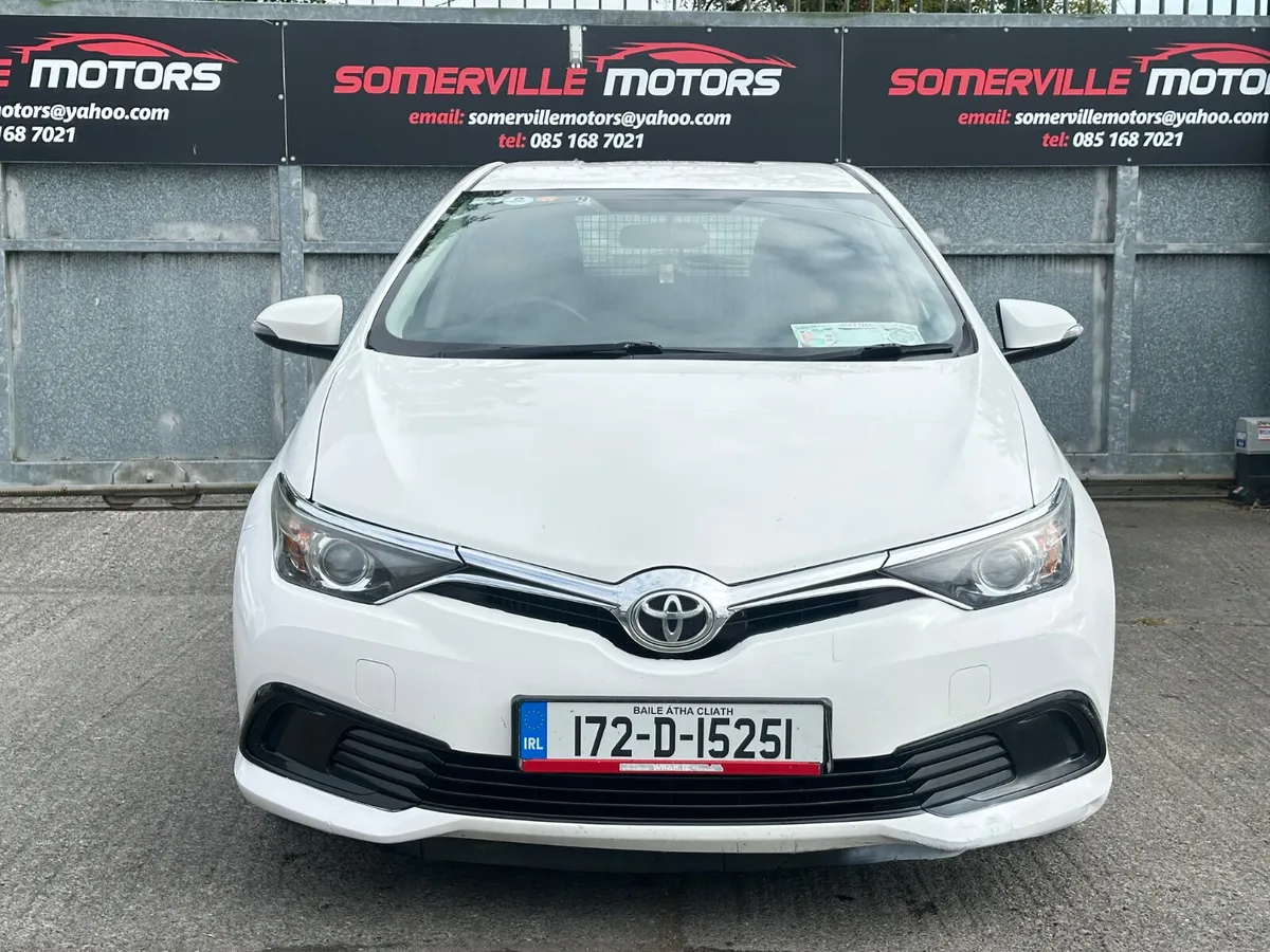 2017 TOYOTA AURIS VAN 1.4L DIESEL - Image 2