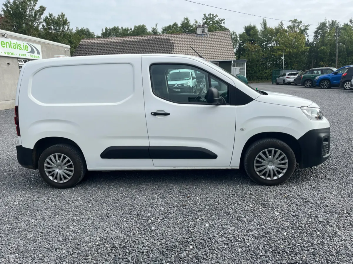 Citroen Berlingo 1.5L Diesel (1 Owner) - Image 2