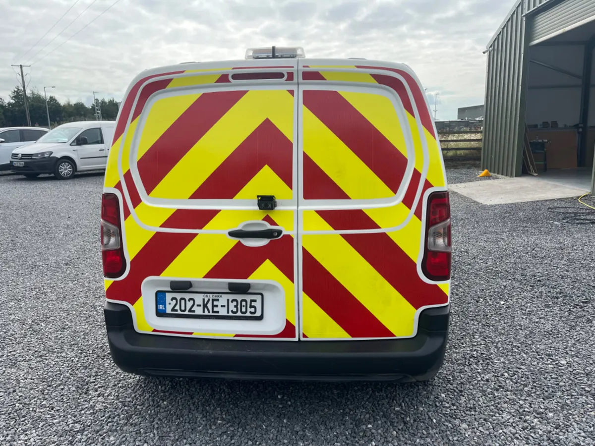 Citroen Berlingo 1.5L Diesel (1 Owner) - Image 4