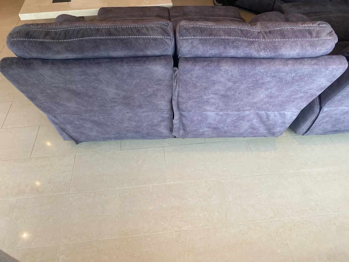 2 & 1 Seater Recliners - Image 4