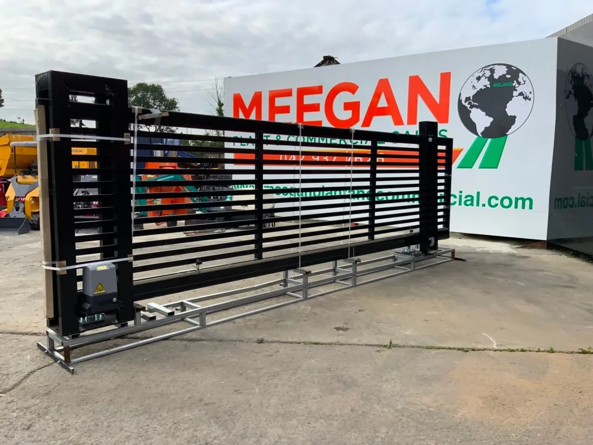 20ft CANTILEVER ELECTRIC SLIDING GATE......1011m. - Image 1