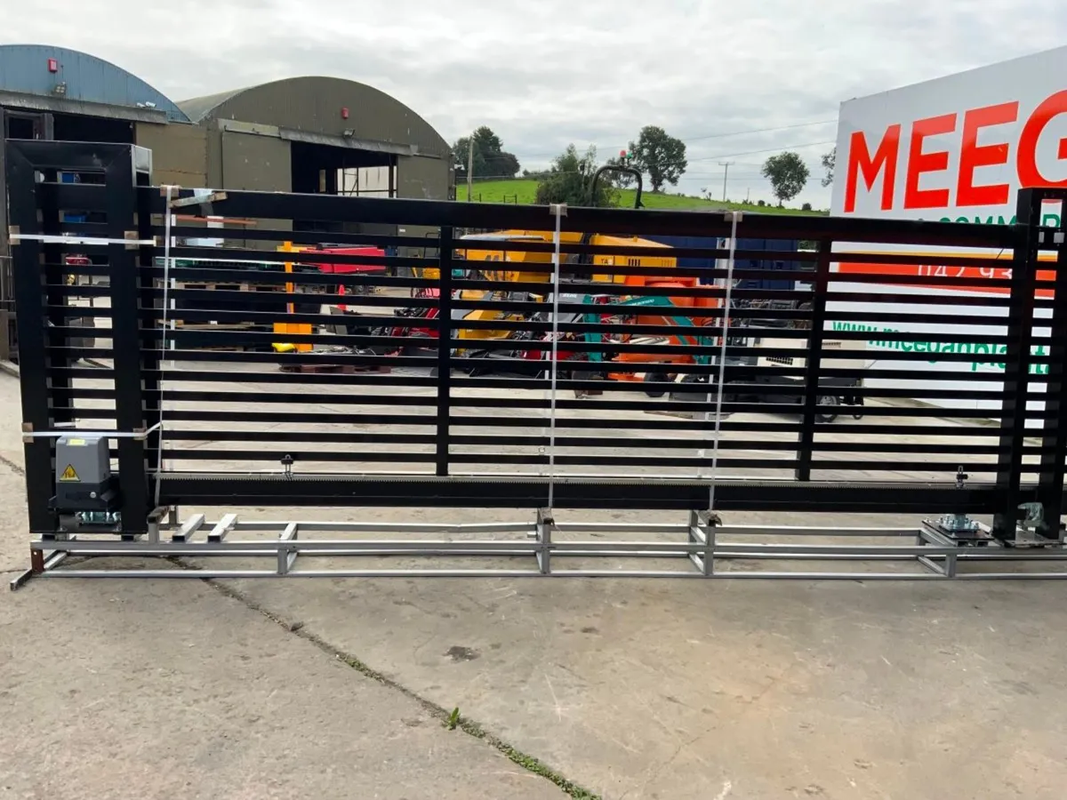 20ft CANTILEVER ELECTRIC SLIDING GATE......1011m. - Image 2