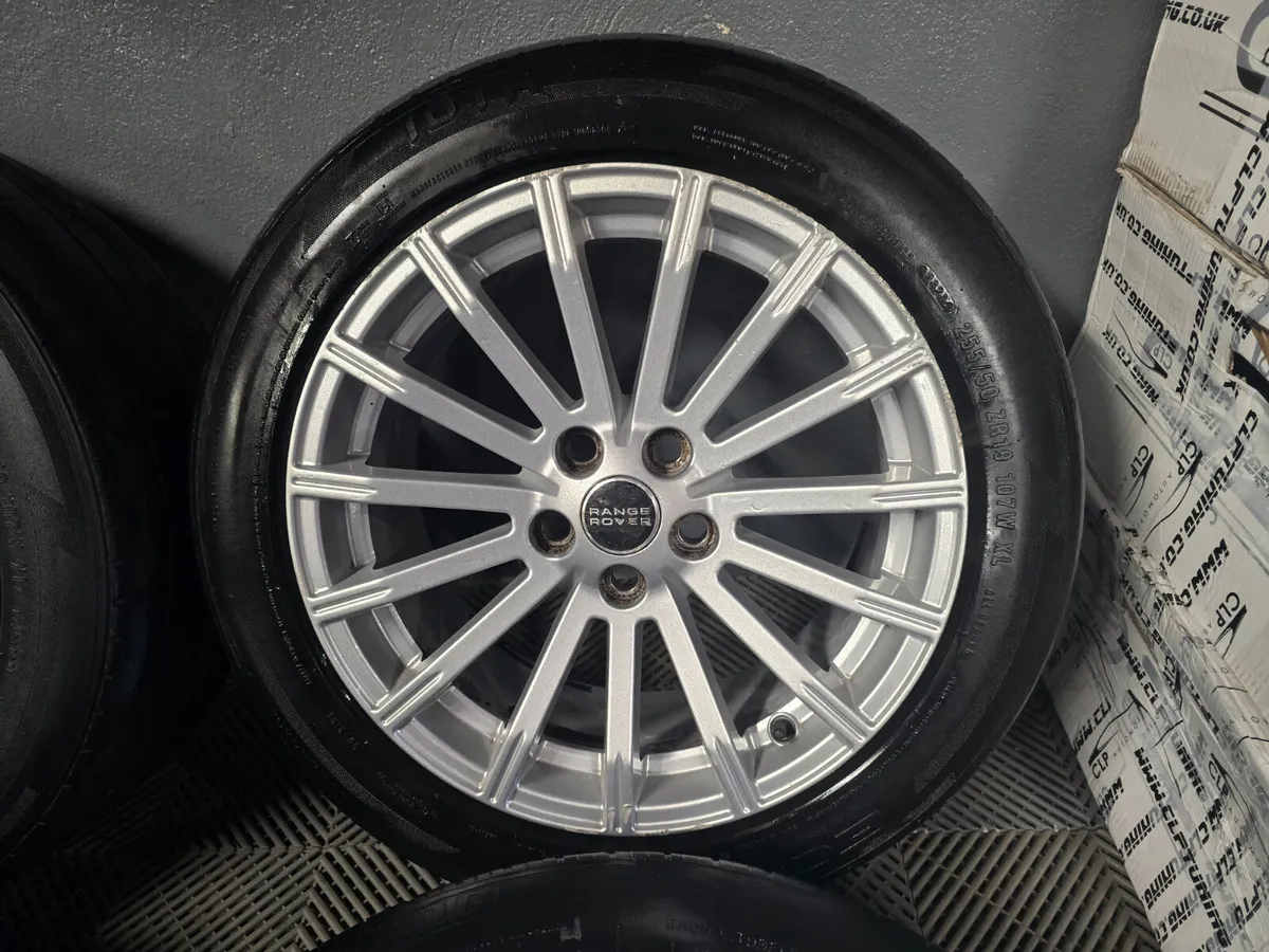 19" Range Rover Sport Alloys - Image 4