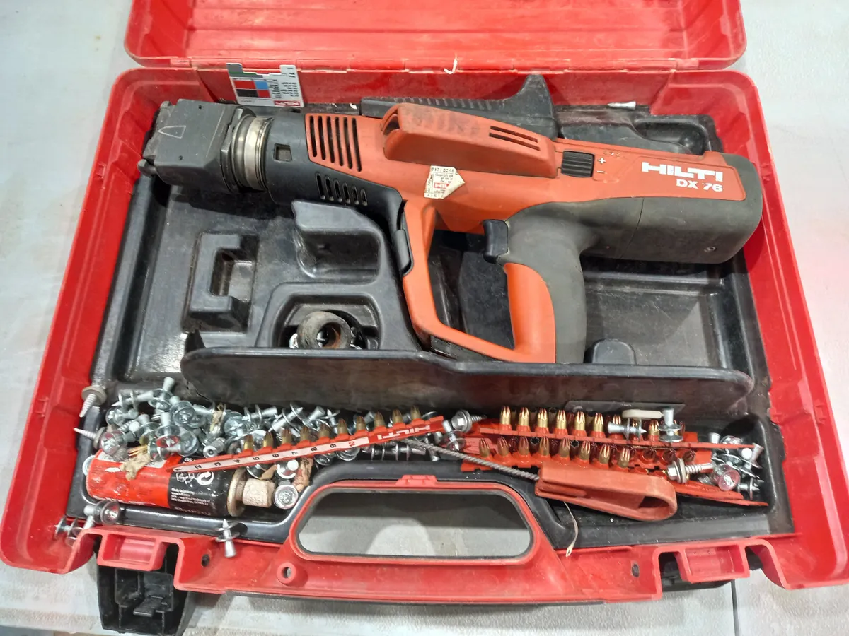 Large Selection Of Duction Avaliable At Auction - Image 4