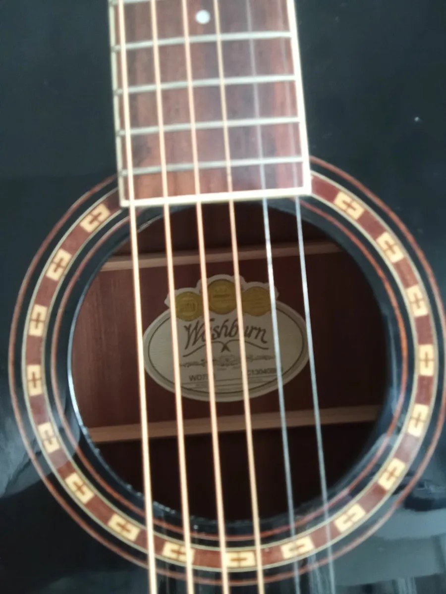 Acoustic Guitar - Image 3