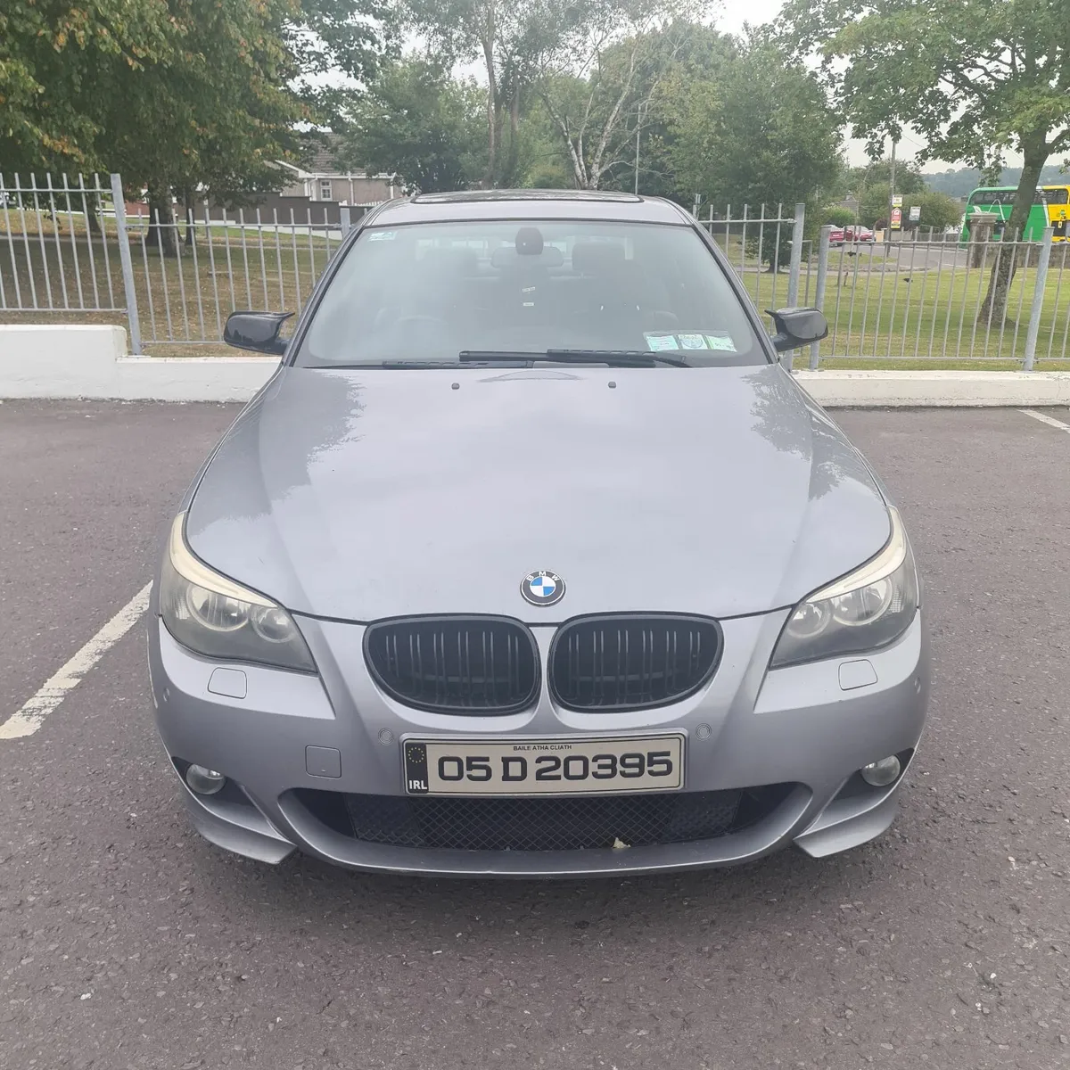 BMW 5-Series 2005 - Image 1
