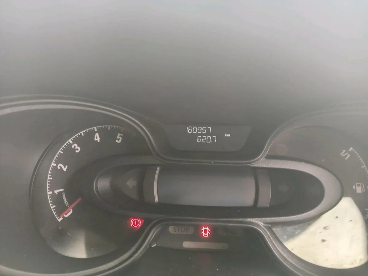 192 Opel vivaro - Image 3