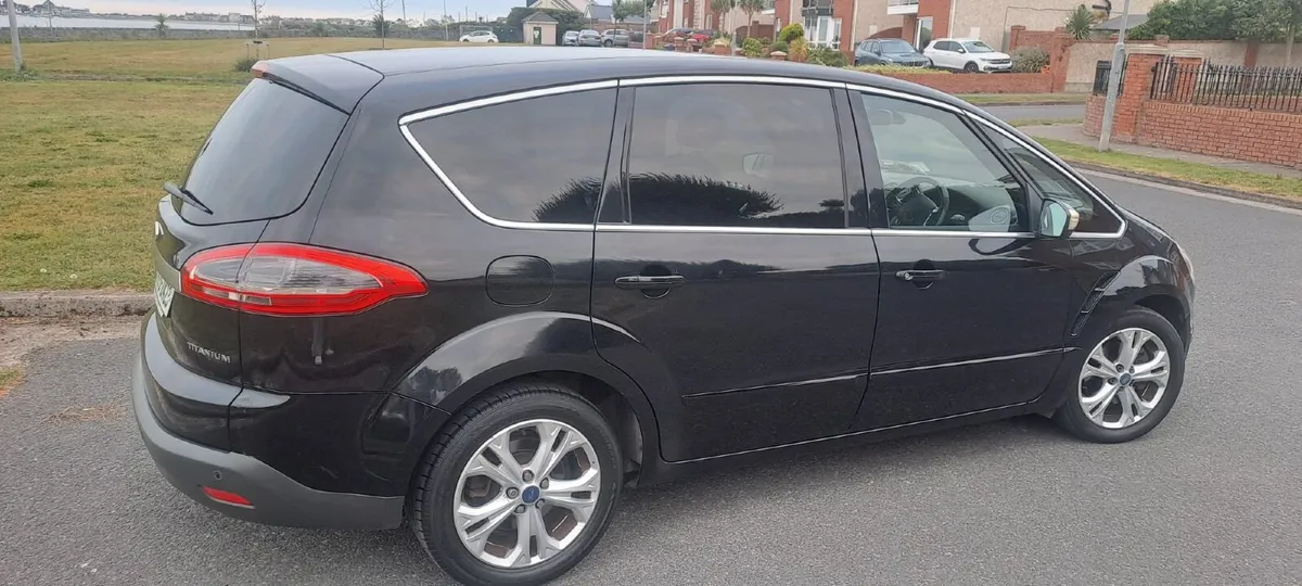 Ford S-Max Titanium 2014 - Image 2