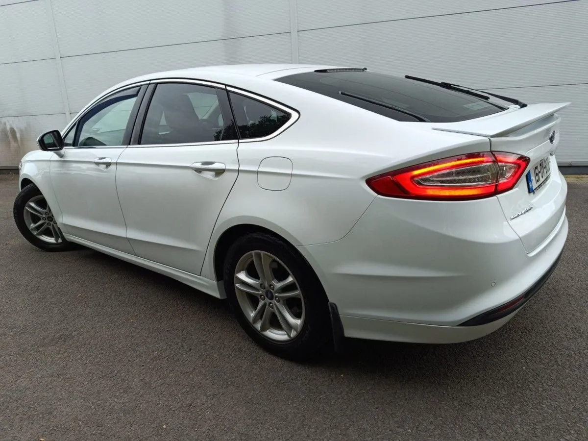 Ford Mondeo 1.6tdci 115PS Zetec 5dr hi Spec - Image 3