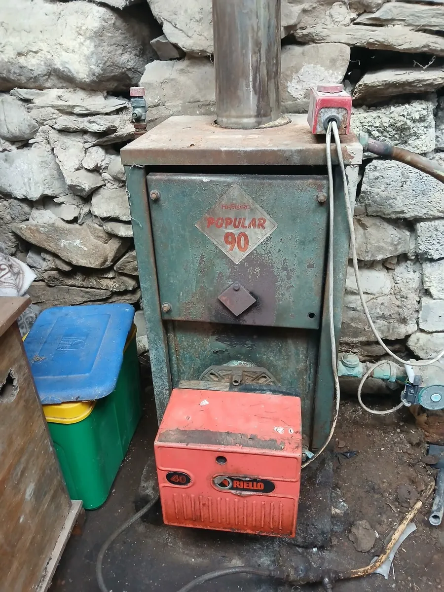 Oil boiler - Image 1