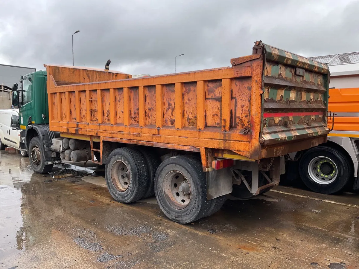 2001 Scania 260 Tipper For Auction - Image 2
