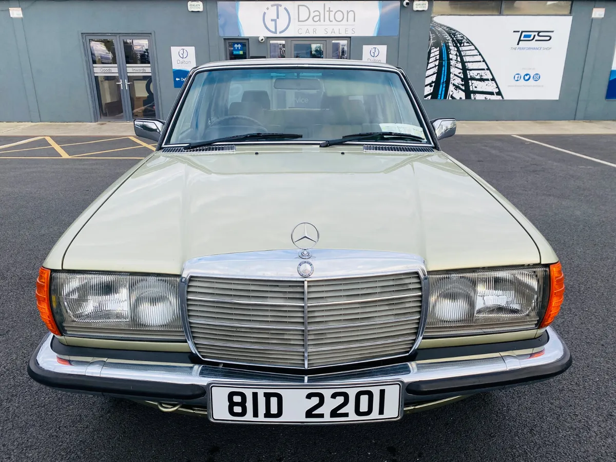 MERCEDES 280e 1981 AUTOMATIC - Image 3