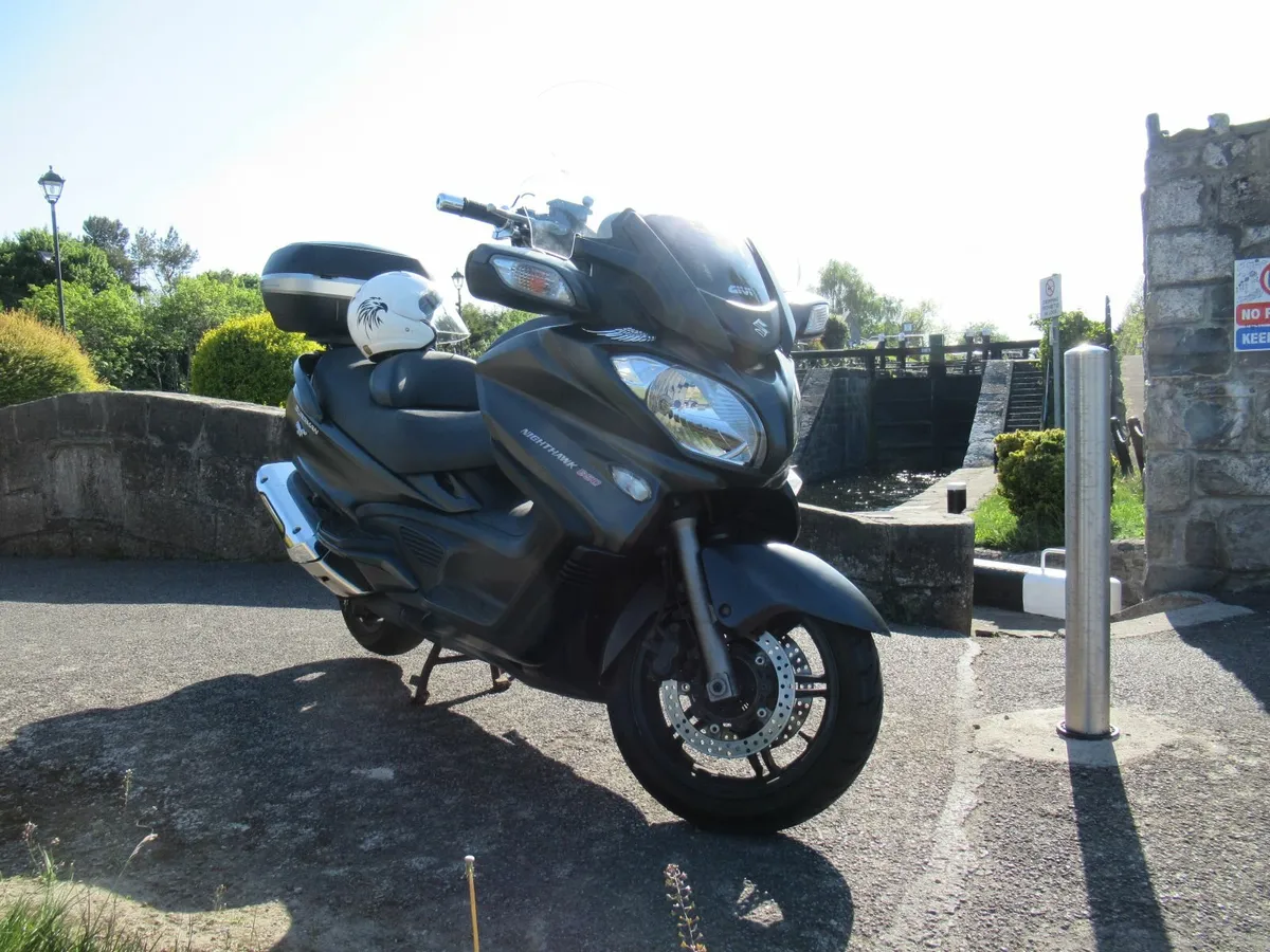 Suzuki Burgman 650 – 2016, Full Service, Heated Se - Image 1