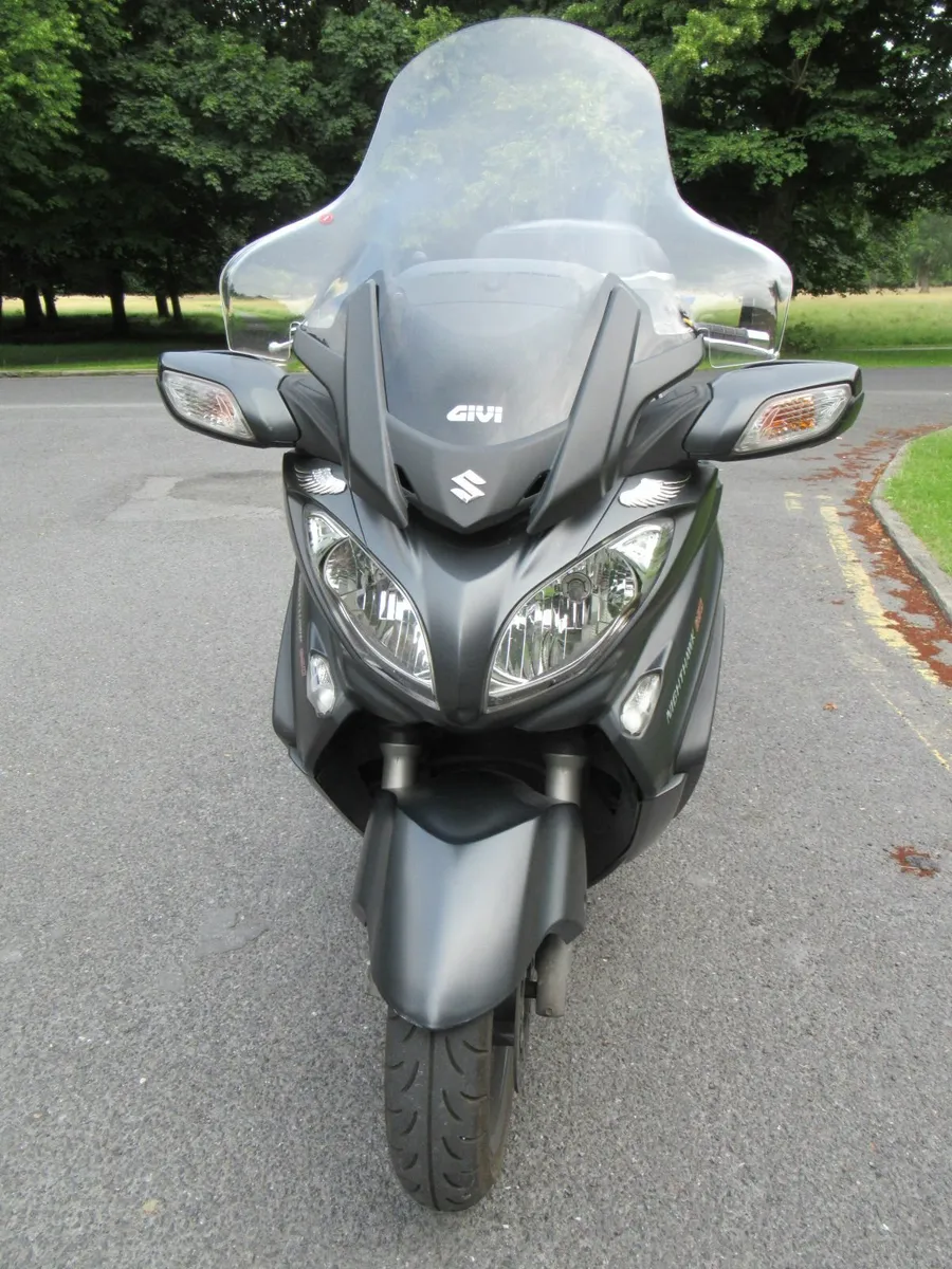 Suzuki Burgman 650 – 2016, Full Service, Heated Se - Image 3