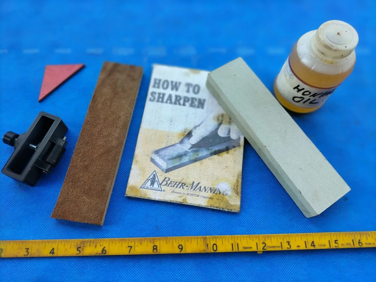 Sharpening Set with Honing Guide - Image 1