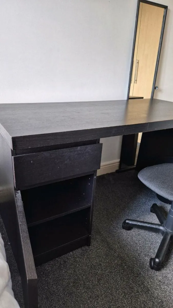 Large Office Desk & Chair - Image 3