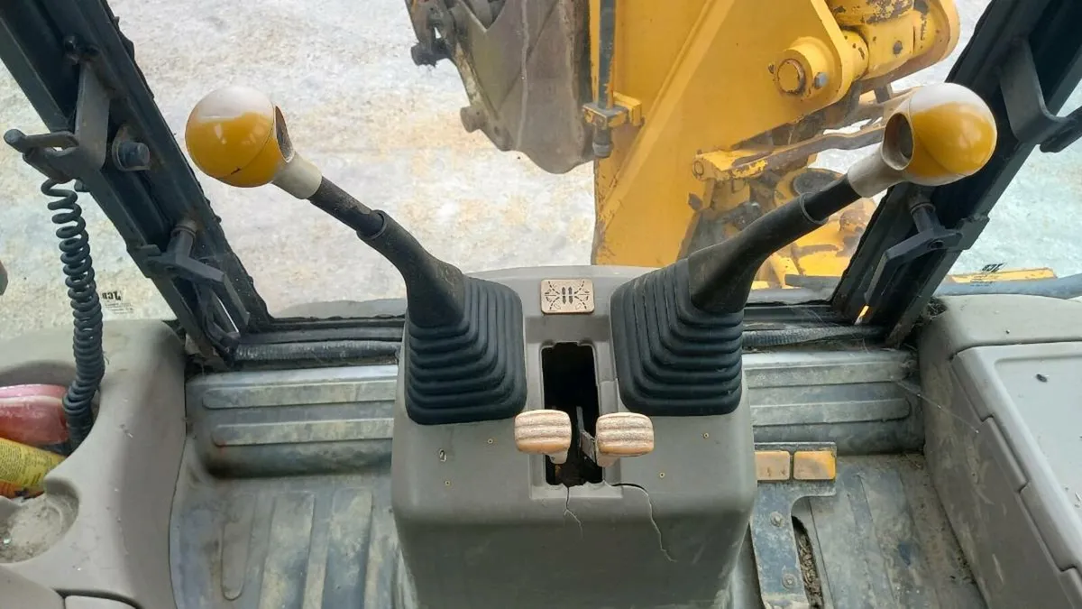 Jcb 3cx sitemaster 4wd 1995 - Image 4
