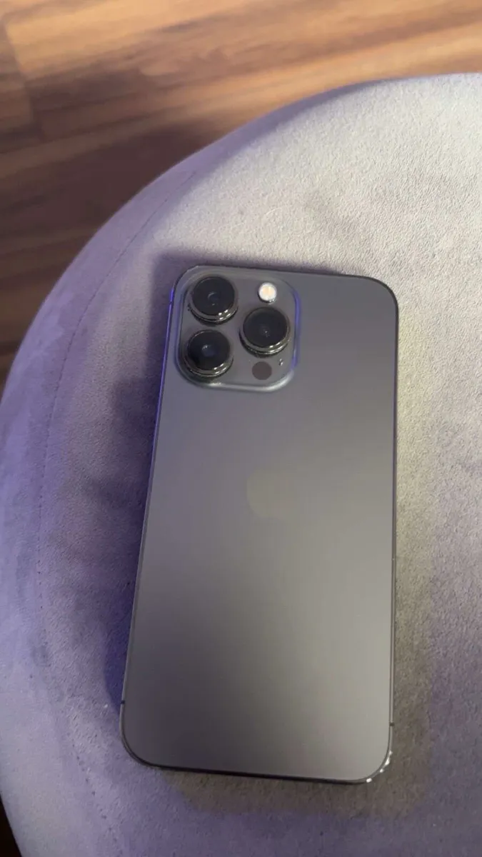 iPhone 13 Pro pristine condition - Image 4