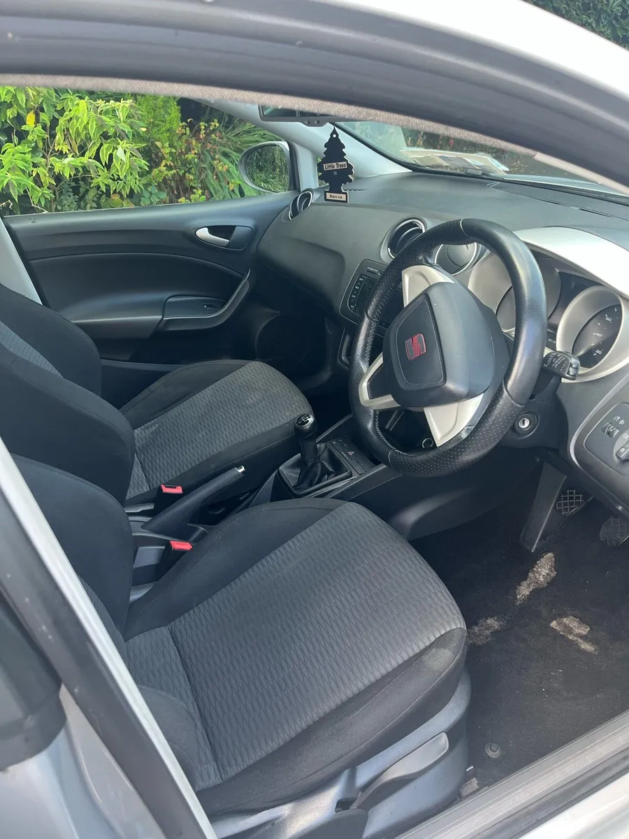 SEAT Ibiza 2011 - Image 4