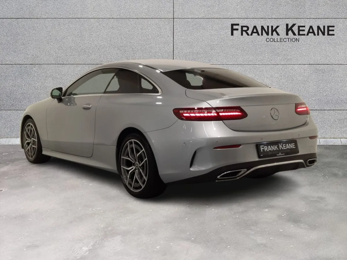 Mercedes-Benz E-Class E220 D Amg Line Premium - Image 3