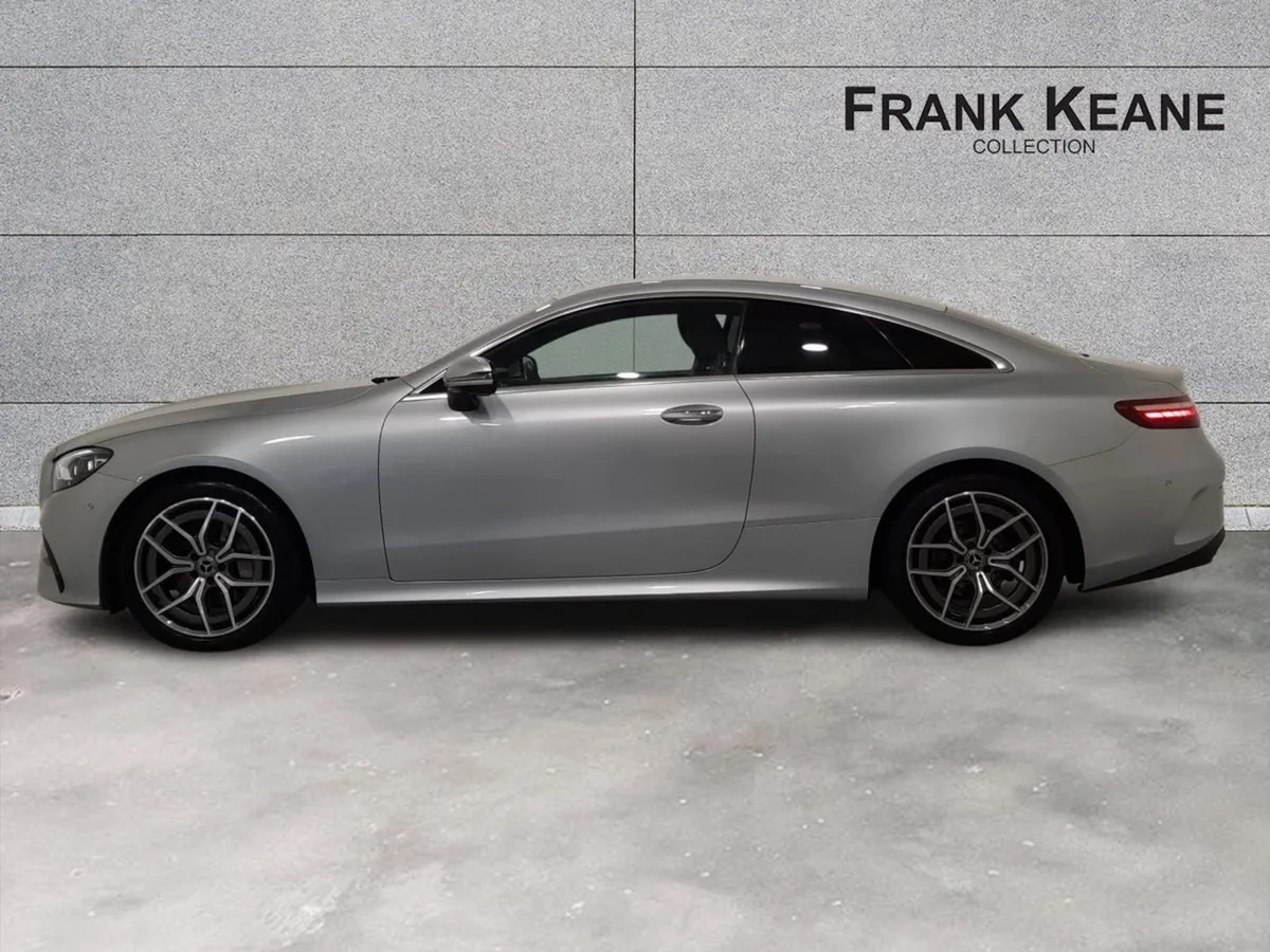 Mercedes-Benz E-Class E220 D Amg Line Premium - Image 4