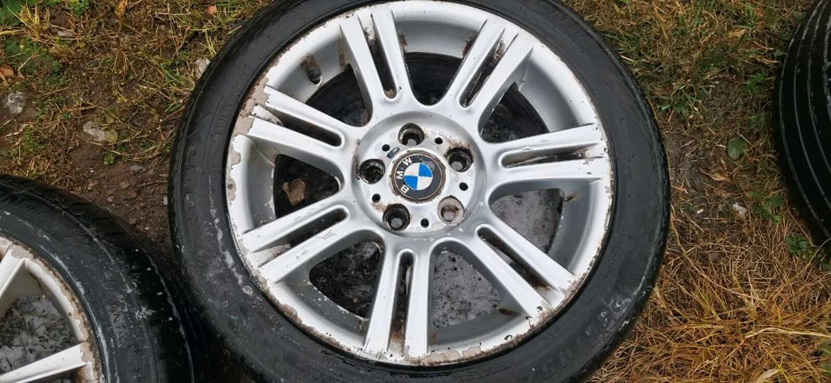 Bmw alloy wheels - Image 2