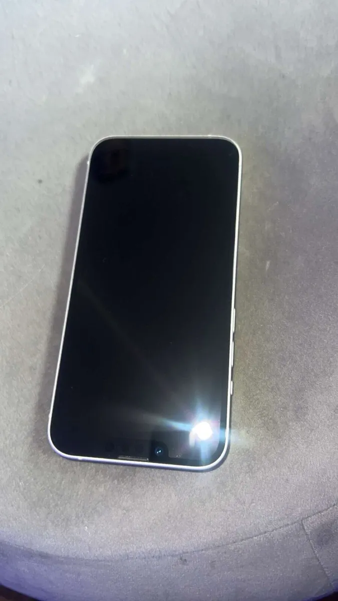 Iphone 15 - Image 2