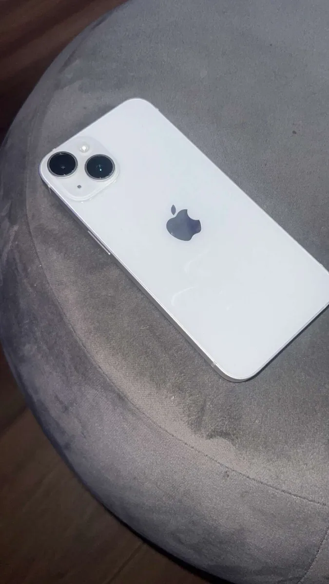 Iphone 15 - Image 3